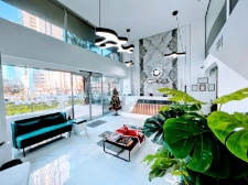 Main Interior Photo Hallway