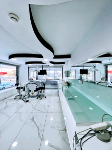 Main Interior Photo Hallway